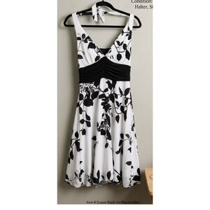 VTG Womens Black White Floral Halter Dress Ruched Empire Waist A-Line Cocktail